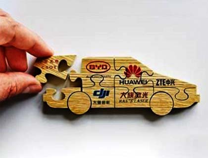 大族激光等一批先進制造業(yè)拉動深圳上半年工業(yè)增加值