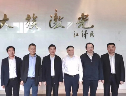 山西省黨政代表團蒞臨大族激光考察調研