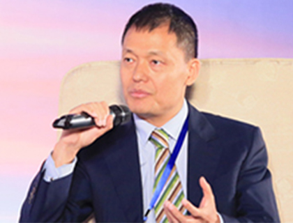 大族激光董事長高云峰先生被授予“改革開放40周年， 影響深圳裝備工業創新發展領軍人物”功勛獎章