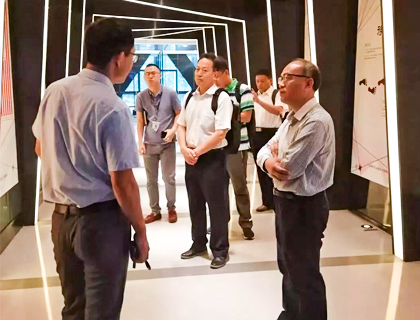 淄博企業家走進大族激光